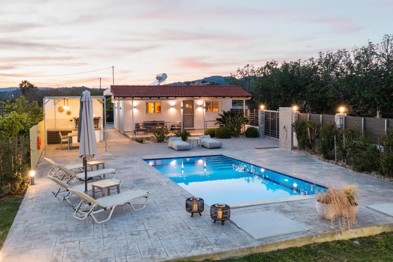 Reni Garden House Villa Afantou Bagian luar foto
