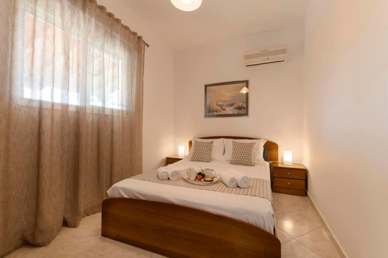 Reni Garden House Villa Afantou Bagian luar foto